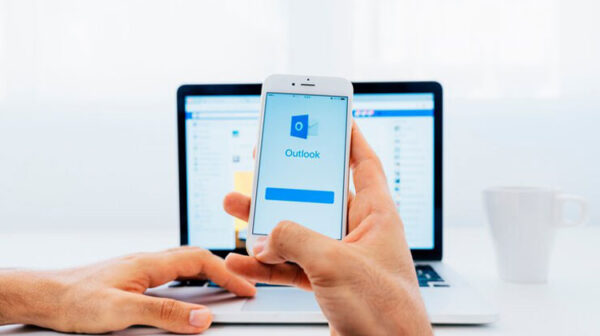 Outlook Not Receiving Emails