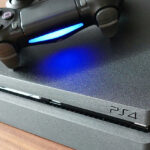 PS4 Controller Flashing White Light